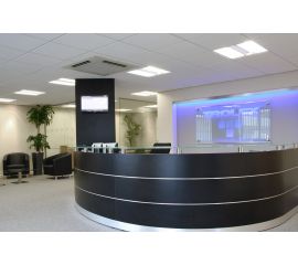 QUẦY TIẾP TÂN 6